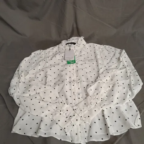 NOBODY'S CHILD BRONTE SPOT BLOUSE IN SOFT WHITE SIZE 10