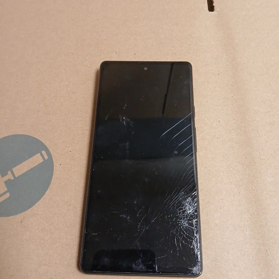 GOOGLE PIXEL SMARTPHONE 