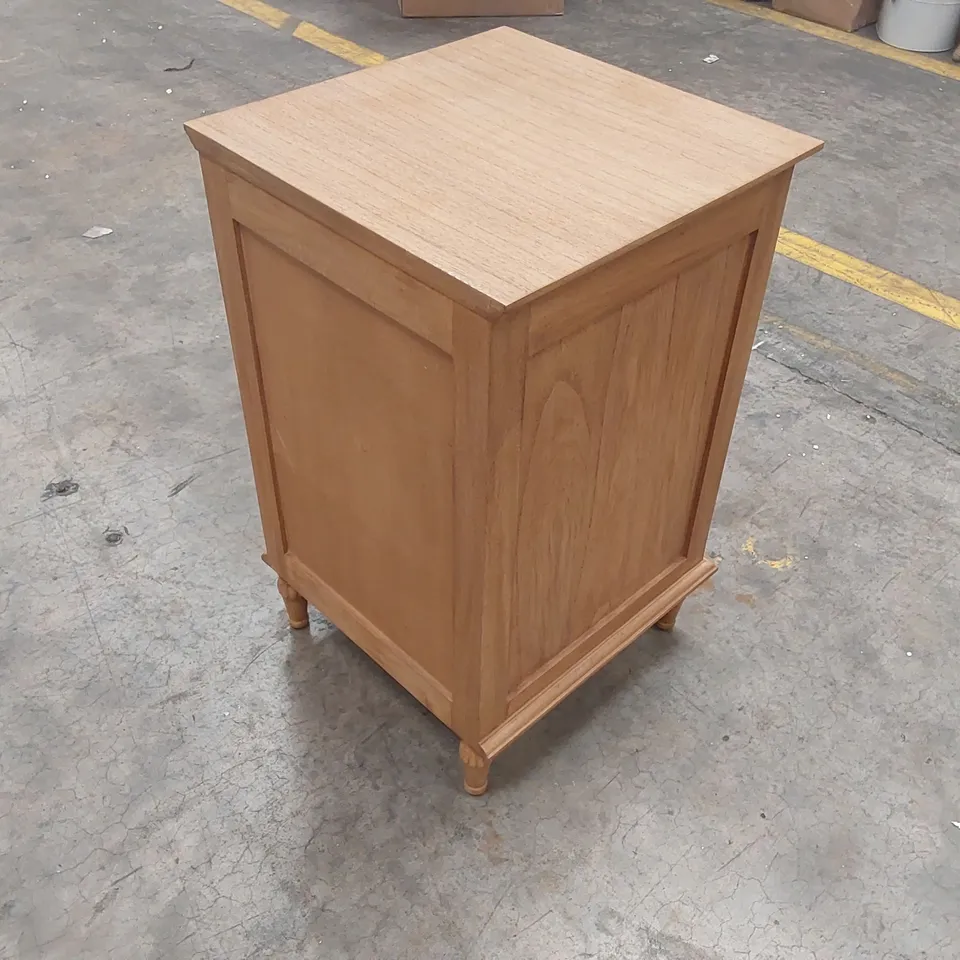 BARTON BEDSIDE TABLE NATURAL WOOD BAYUR WOOD