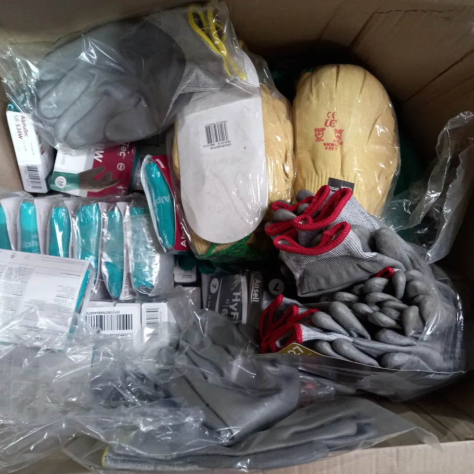 BOX OF APPROXIMATELY 30 ASSORTED BRAND NEW HEALTH AND SAFETY ITEMS TO INCLUDE ANSELL ALPHATEC GLOVES, TORNADO ARGENT GLOVES, DU PONT GLOVES ETC