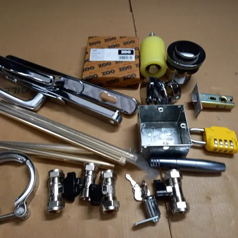 LOT OF ASSORTED FITTINGS AND FIXTURES
