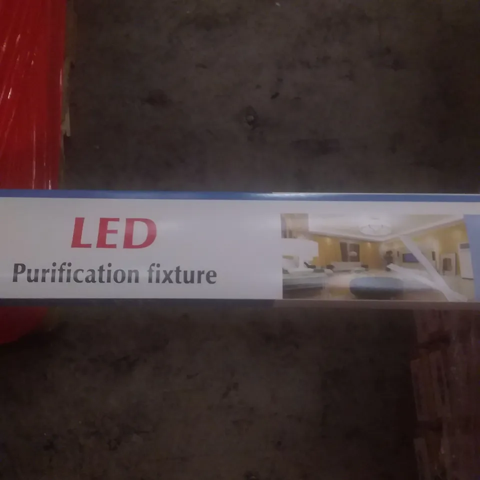 PALLET OF ASSORTED ITEMS INCLUDING ALUMINIUM STEPLADDERS, LED LIGHTSTRIPS