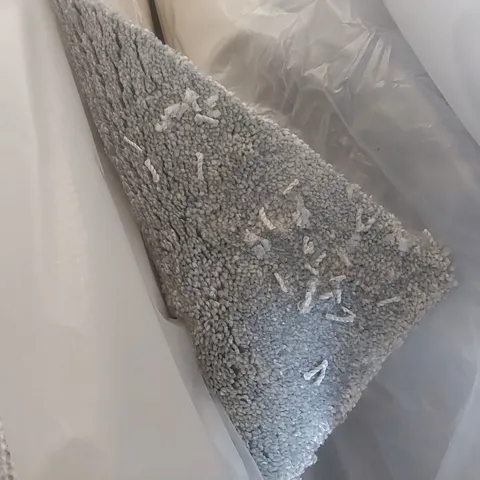 ROLL OF QUALITY ULTIMATE IMPRESSIONS FRILL CARPET - APPROXIMATELY 2 x 4m