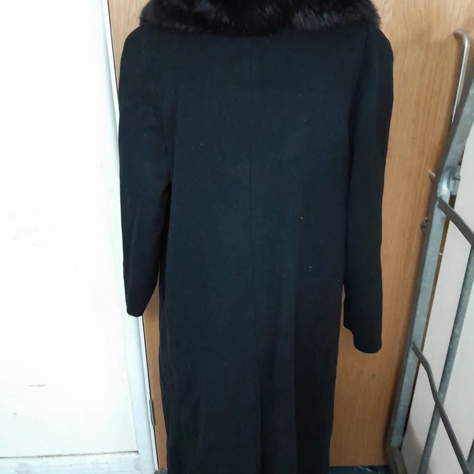 ALORNA 100% WOOL FUR TRIM COAT IN BLACK ONE SIZE