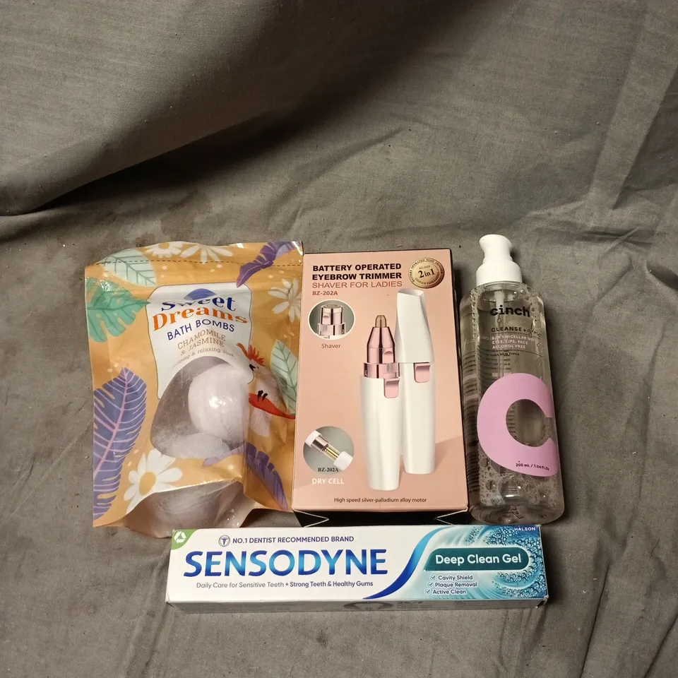  APPROXIMATLEY 20 ASSORTED COSMETIC ITEMS TO INCLUDE EYEBROW TRIMMER, TOOTHPASTE, CINCH CLEANSER, BATH BOMBS ETC