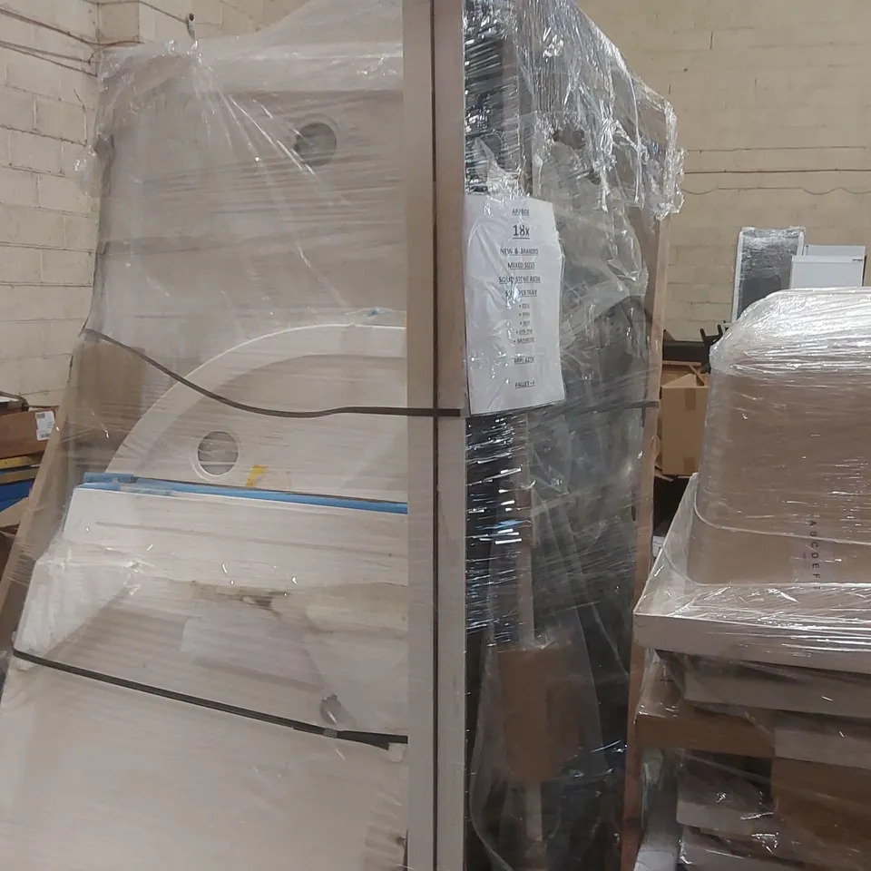 PALLET CONTAINING APPROXIMATELY 18x MIXED SOLID STONE RESIN SHOWER TRAYS