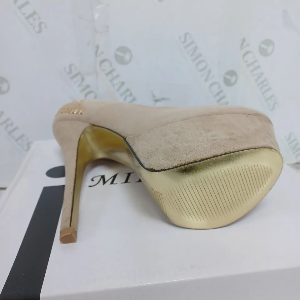 BOX OF 12 MILAYA KHAKI & beige HEELS SIZES VARY   