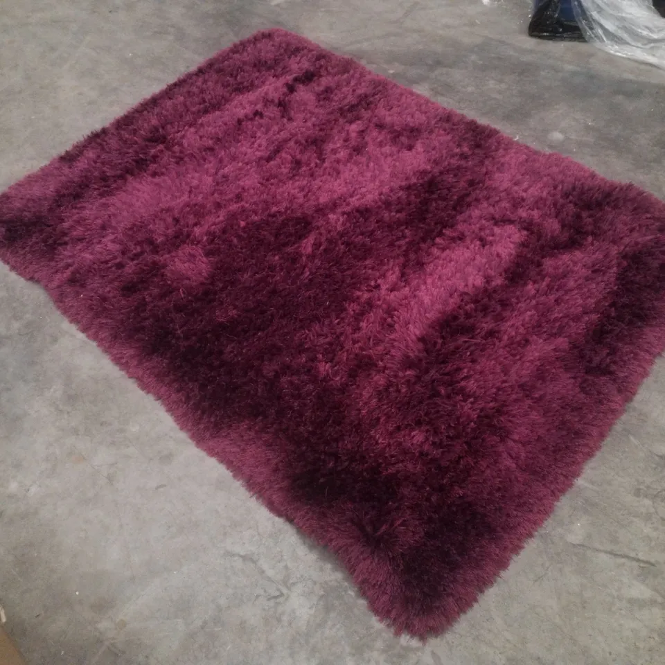 QUALITY DESIGNER AREA RUG APPROXIMATELY 120×170CM