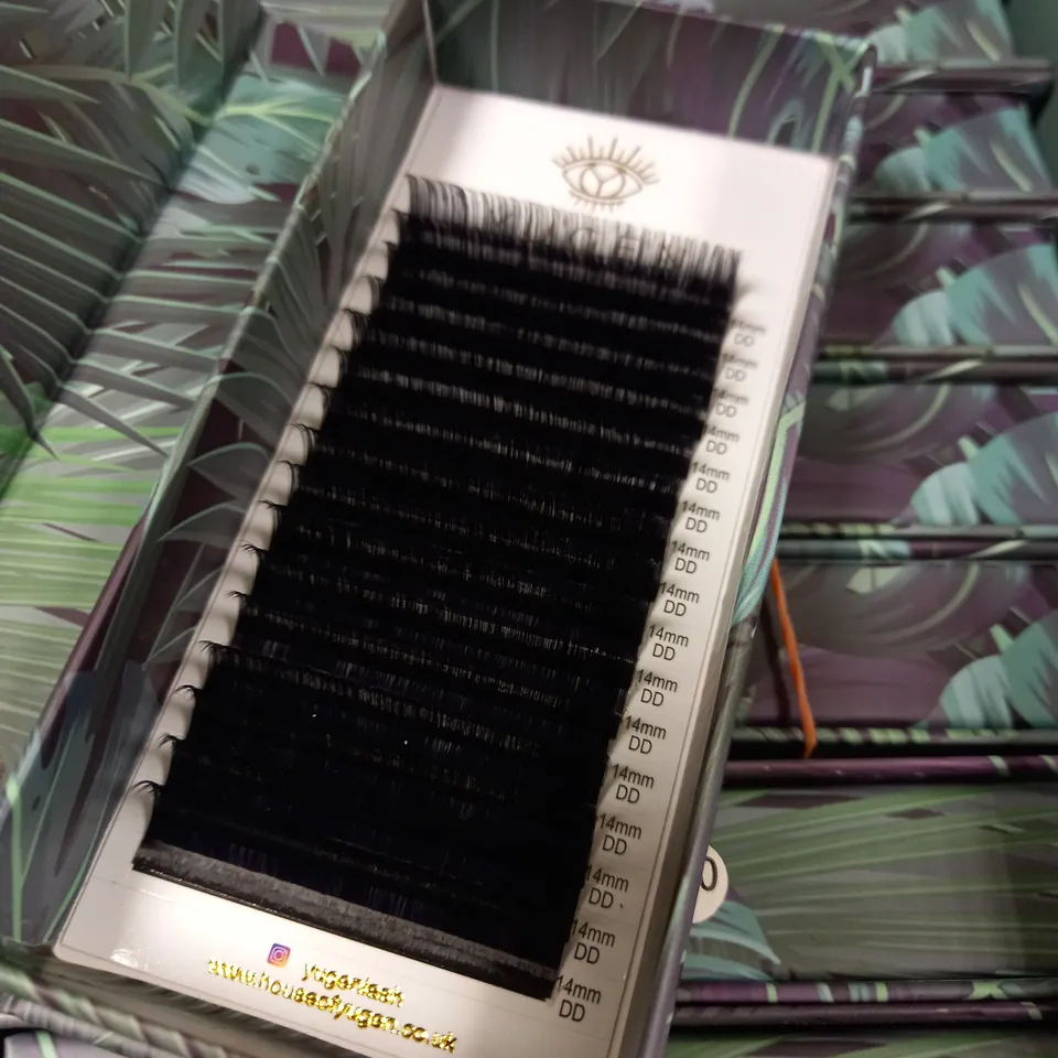 YUGEN INDIVIDUAL EYELASH INSERT SET APPROX. 30 BOXES 