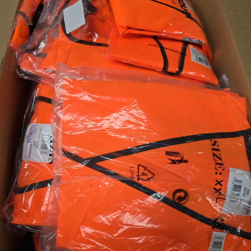 APPROXIMATELY 60 WORKWEAR HI-VIS LONG SLEEVE & SHORT SLEEVE VESTS IN VARIOUS SIZES 
