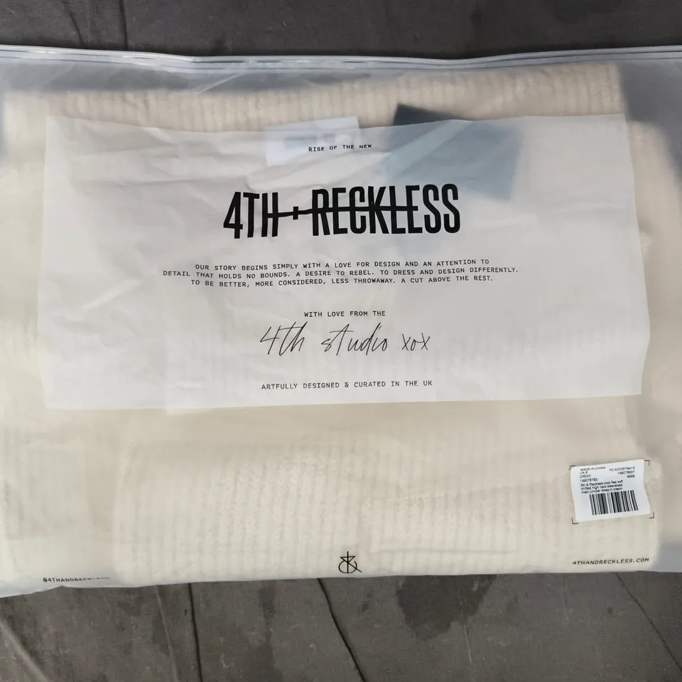 4TH RECKLESS WOOL FEEL SOFT KNITTED HIGH NECK SLEEVELESS MAXI JUMPER DRESS IN CREAM SIZE UK 6