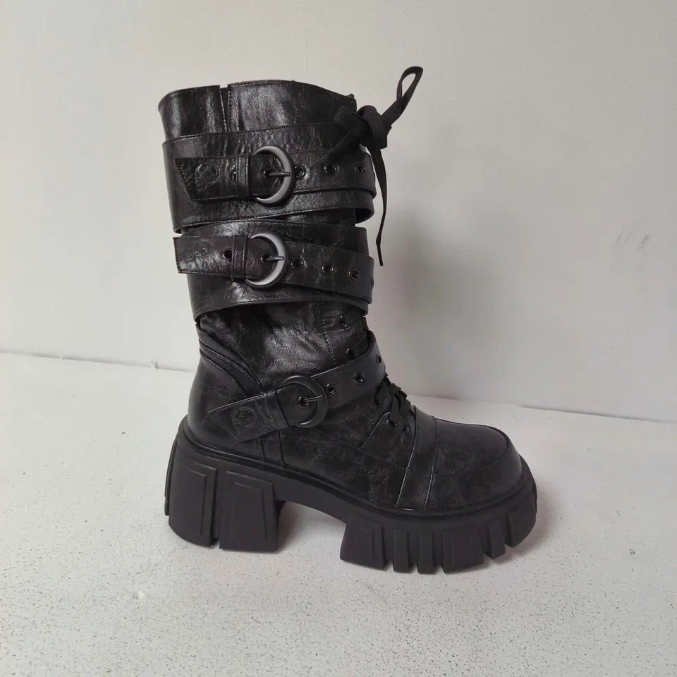 BOXED KILLSTAR RUPTURA BLACK BOOTS - UK 7