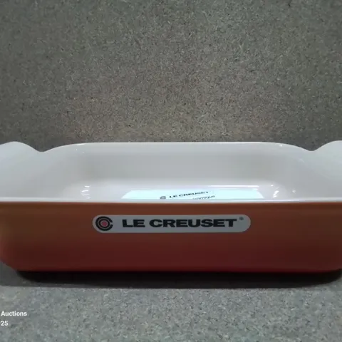 BOXED LE CREUSET STONEWARE DISH 