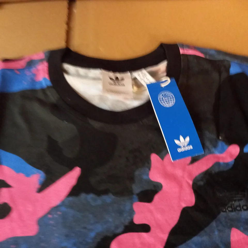 ADIDAS AOP CAMO TEE - UK XL