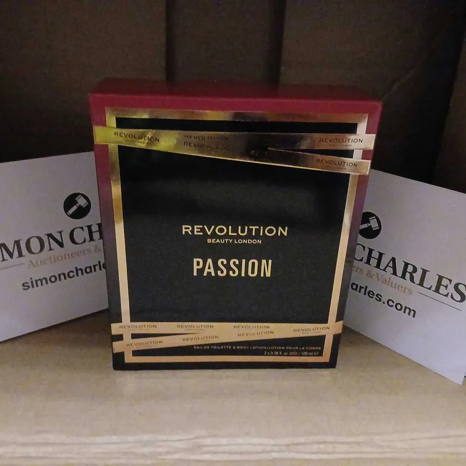 BOXED REVOLUTION PASSION EAU DE TOILETTE AND BODY LOTION GIFT SET
