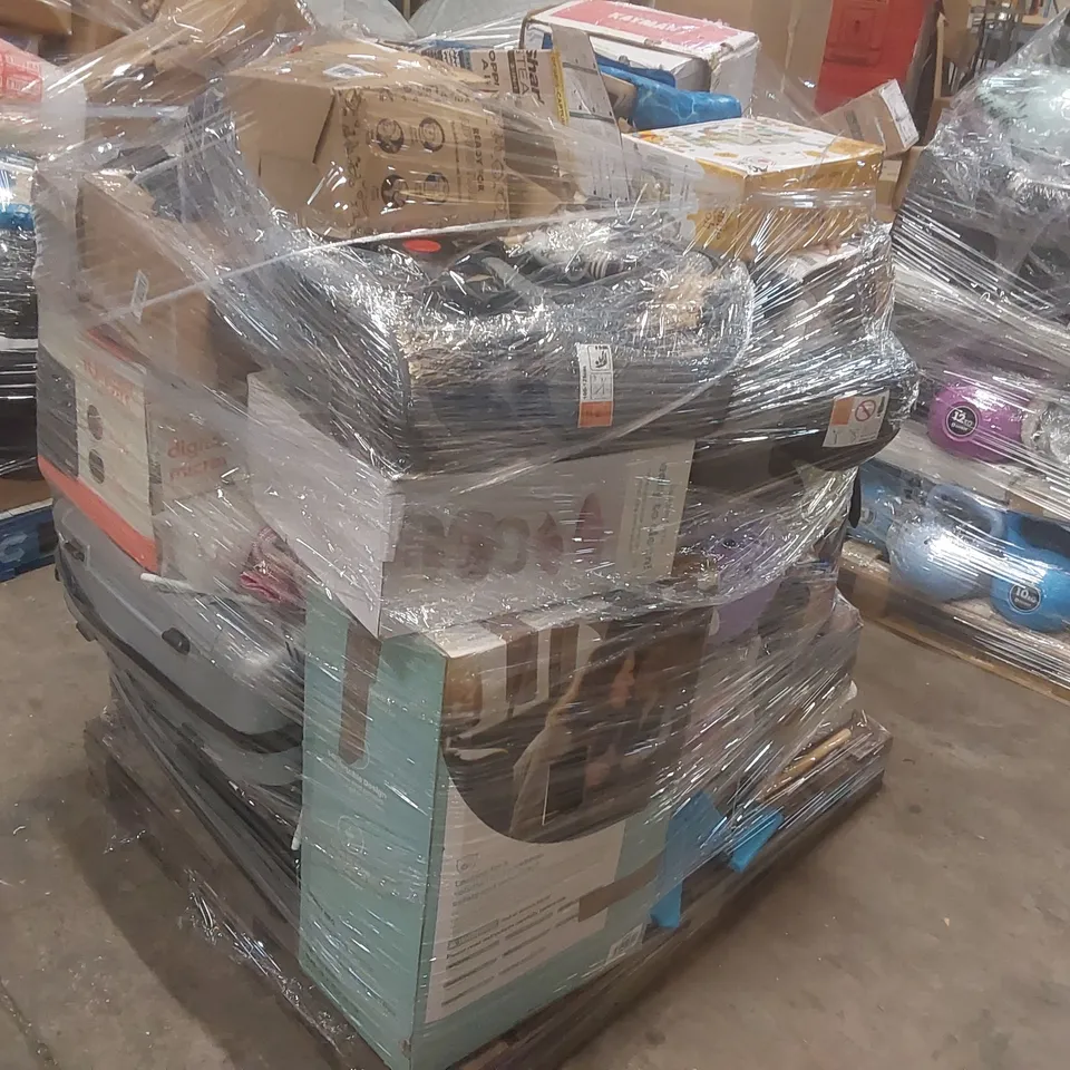 PALLET CONTAINING A LARGE QUANTITY OF ASSORTED CONSUMER PRODUCTS INCLUDING:  MICROWAVE, SUITCASE, GYMNASTICS BAR ECT