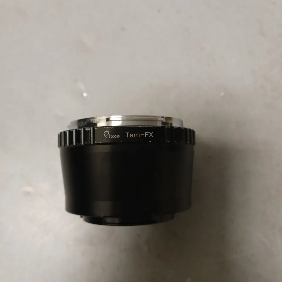 APPROXIMATELY 5 CAMERA PARTS AND ACCESSORIES