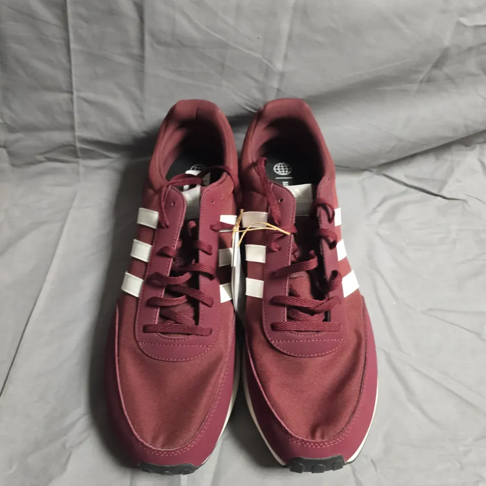 UNBOXED PAIR OF ADDIAS RUN 60'S TRAINERS - UK SIZE 12