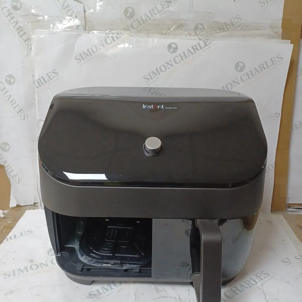 BOXED INSTANT VORTEX 8 IN 1 DUAL AIR FRYER 7.6