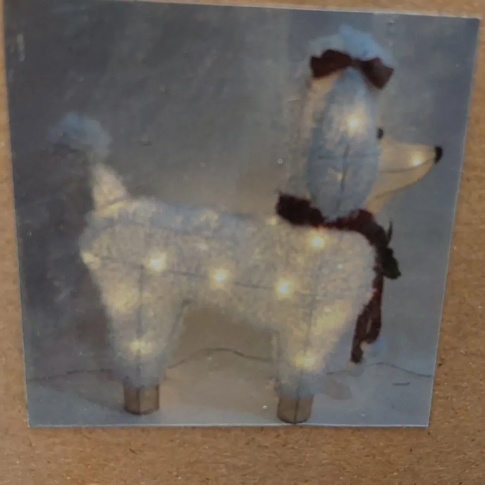 BRAND NEW BOXED LARGE NOVELTY LIGHT DOG (1 BOX)