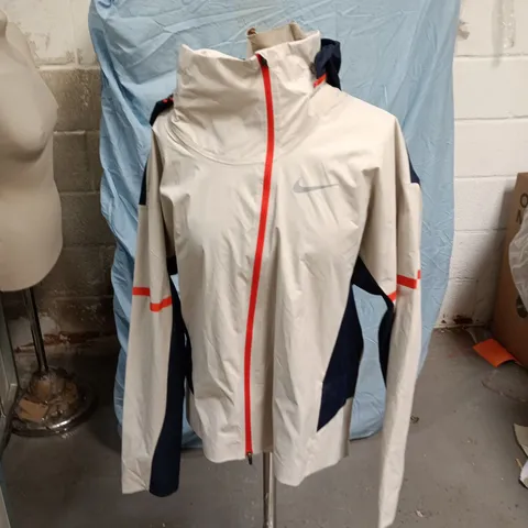 Nike Zonal Aeroshield jacket – Size L