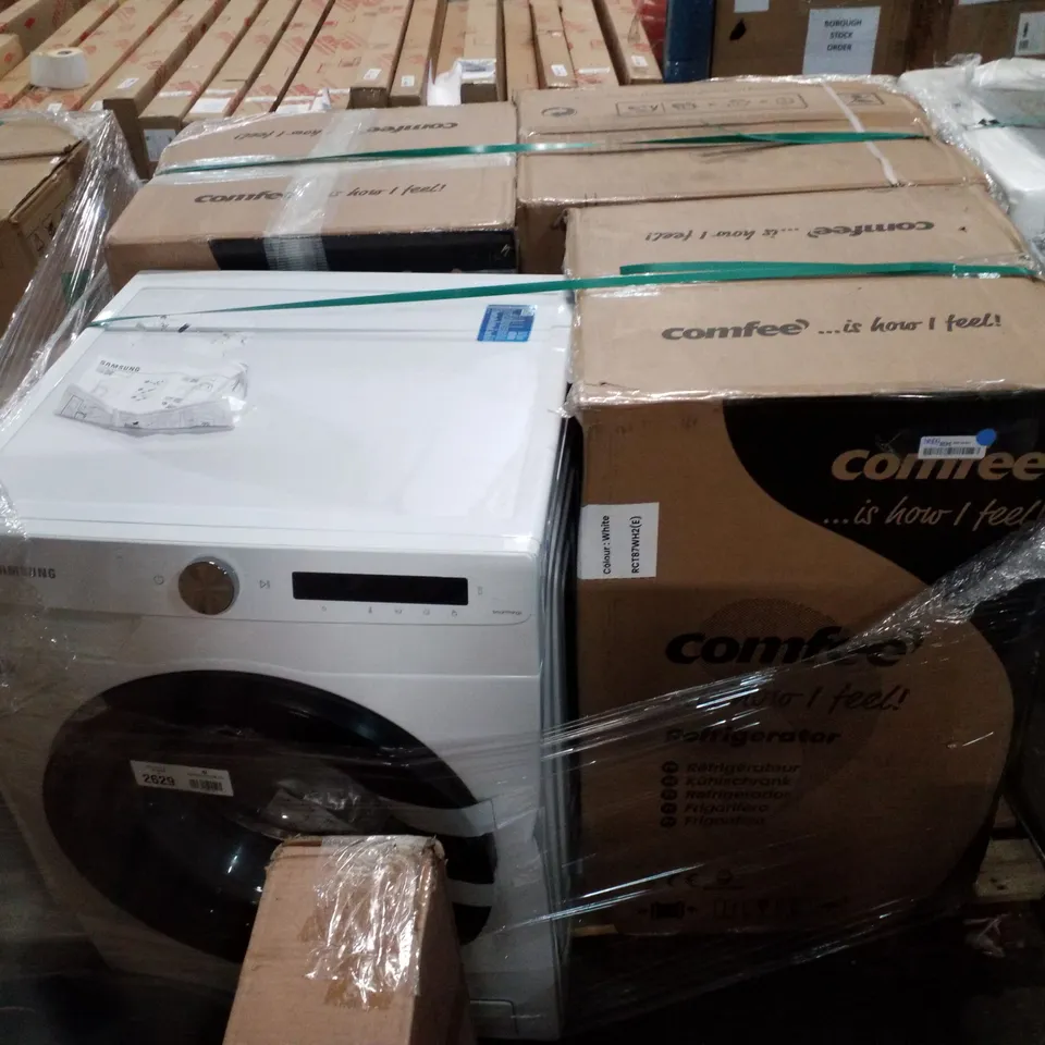 PALLET OF APPROXIMATELY 4 UNPROCESSED RAW RETURN WHITE GOODS TO INCLUDE;