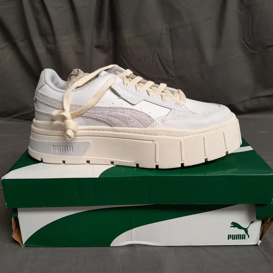BOXED PAIR OF PUMA MAYZE WHITE TRAINERS SIZE UK 6