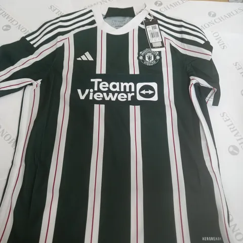 ADIDAS MANCHESTER UNITED 3RD KIT - GARNACHO 17 - SIZE 15-16 YEARS