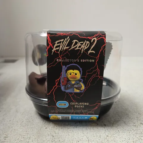 EVIL DEAD 2 COLLECTOR'S EDITION COSPLAYING DUCK FIGURE