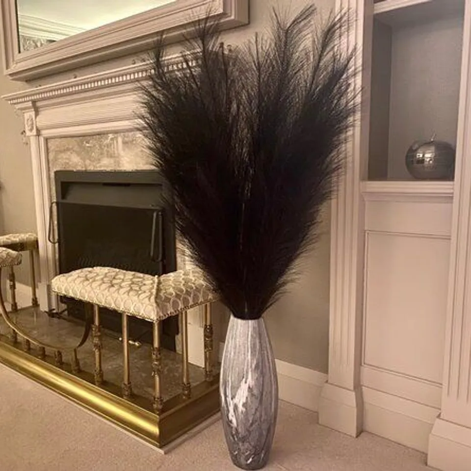 PAMPAS GRASS FLORAL ARRANGEMENTS FLOWER