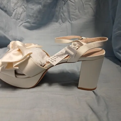 MONSOON WOMEN'S BOW FRONT SANDALS – NUDE/BEIGE, UK 6 (EUR 39)