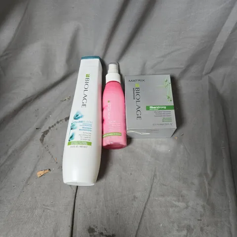 BOX OF APPROXIMATELY 10 ASSORTED BIOLAGE HAIR CARE PRODUCTS INCLUDING FIBERTSTRONG INTRA-CYCLANE, COLOR LAST ORCHARD AND VOLUME BLOOM COTTON