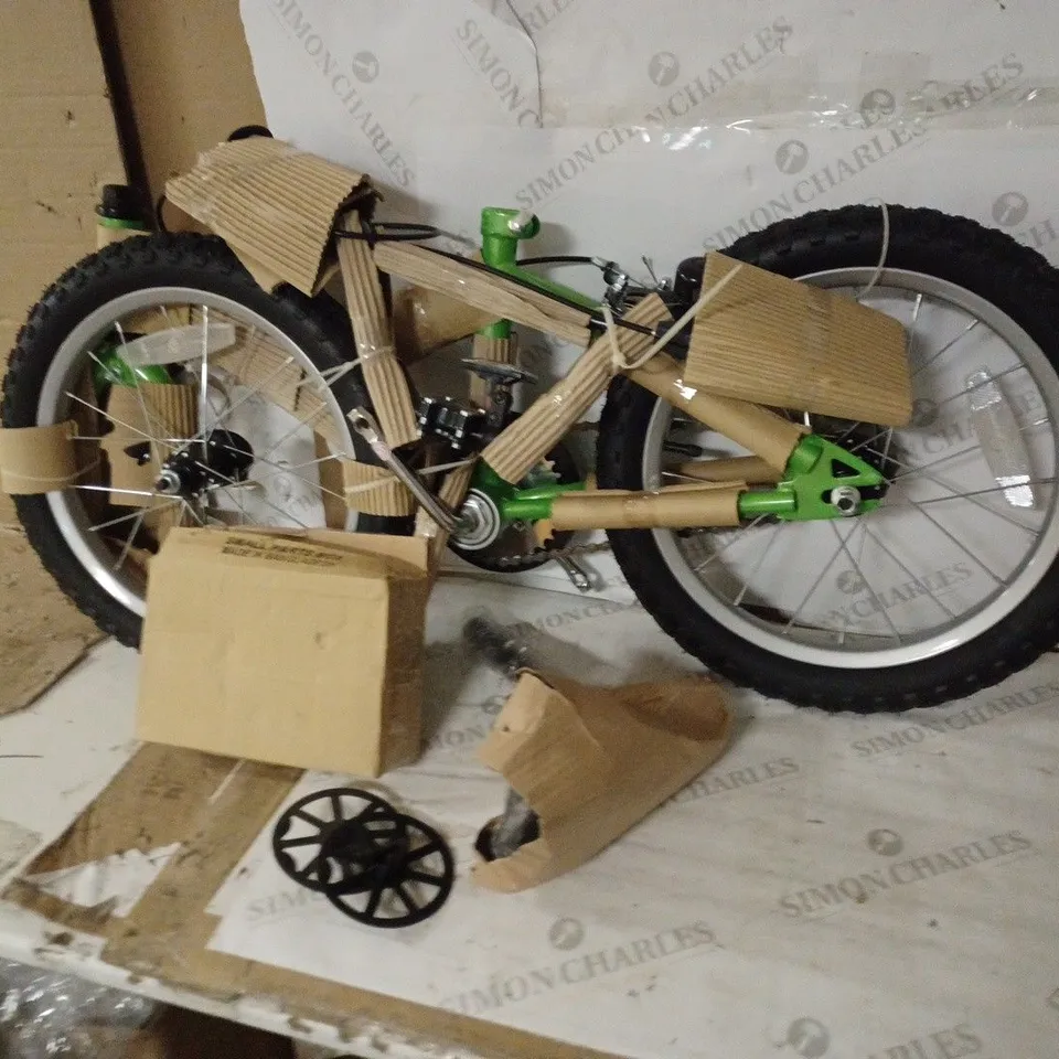 SONIC ROBOTNIC 16" BOYS BIKE, GREEN [COLLECTION ONLY] RRP £145