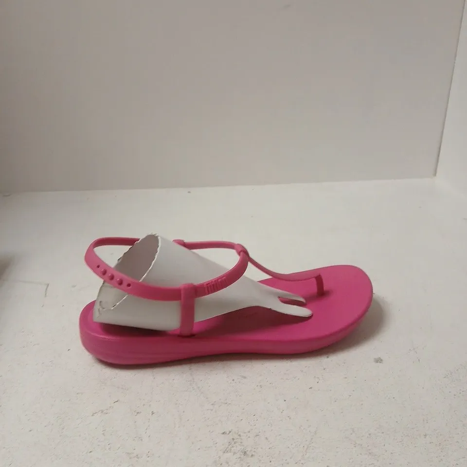 FITFLLOP PINK T-STRAP SANDALS, UK 6 (US 8, EU 39)