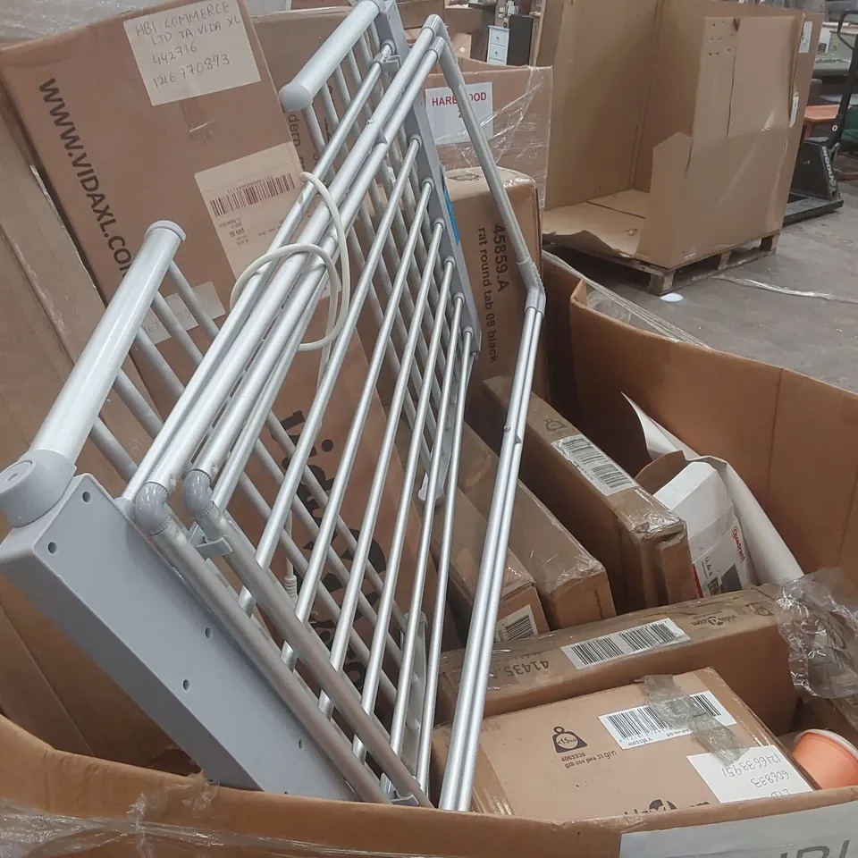 PALLET CONTAINING A LARGE QUANTITY OF ASSORTED ITEMS INCLUDING: CLOTHES AIRER, ROUND TABLE, GARDEN BENCH, OTHER ASSORTED FURNITURE ITEMS ECT