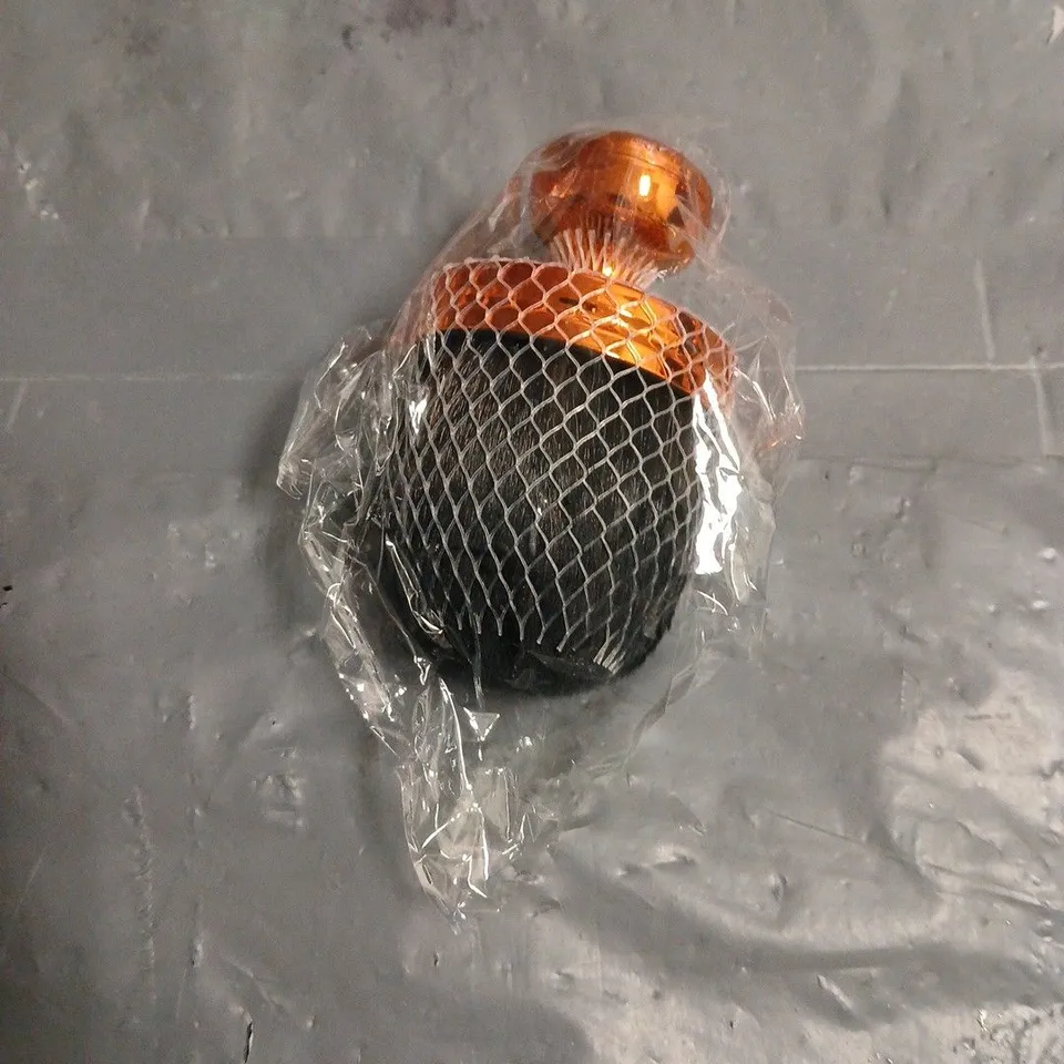 APPROXIMATELY 20 SELF-TANNING/MAKEUP BODY BRUSHES