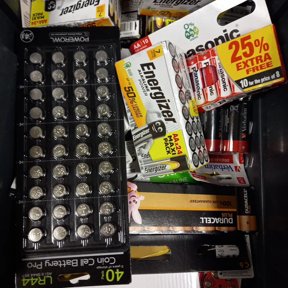 LARGE ASSORTMENT OF VARIOUS BATTERIES TO INCLUDE BUTTON CELL, AA, AAA ETC - COLLECTION ONLY 