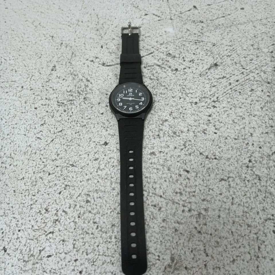 LENON BLACK RUBBER-STYLE WRISTWATCH - LENQIN