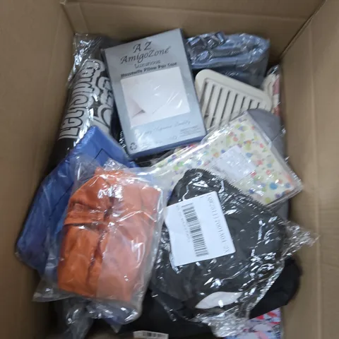 BOX OF APPROXIMATELY 15 ASSORTED HOUSEHOLD ITEMS 