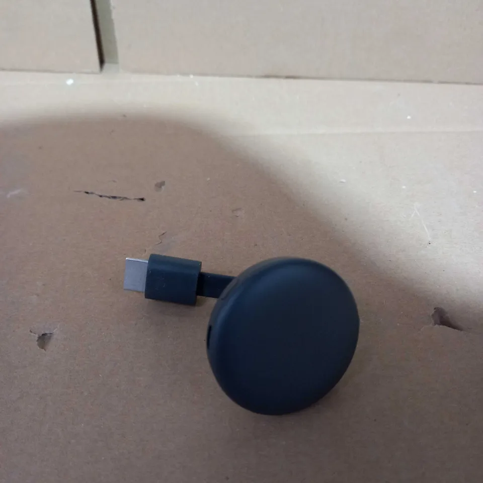 GOOGLE CHROMECAST 