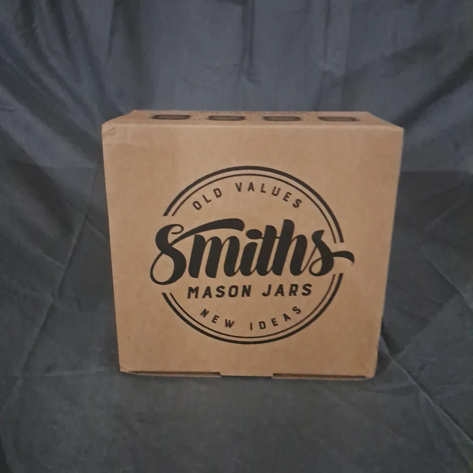 BOXED SMITHS MASON JAR GAME