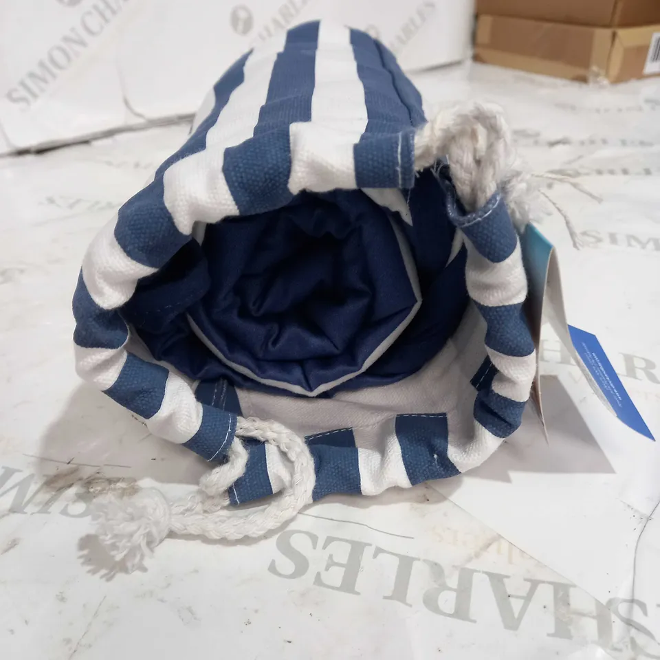 DOCK & BAY WHITSUNDAY BLUE PICNIC BLANKET