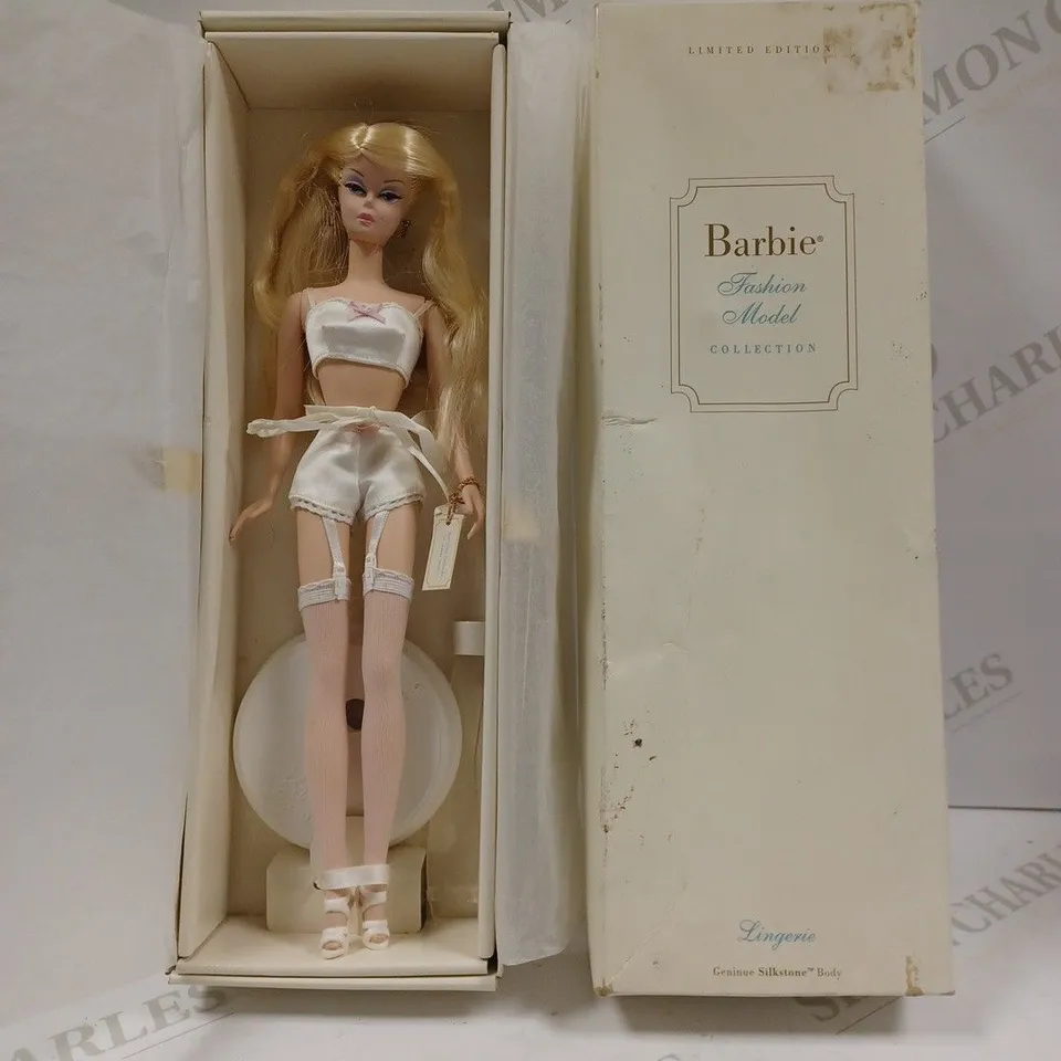 BARBIE LIMITED EDITION LINGERIE FASHION MODEL 