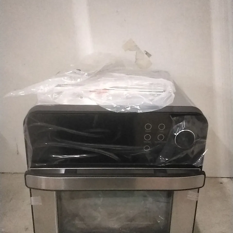 BOXED LINEA 14.5L AIR FRYER WITH ACCESSORIES