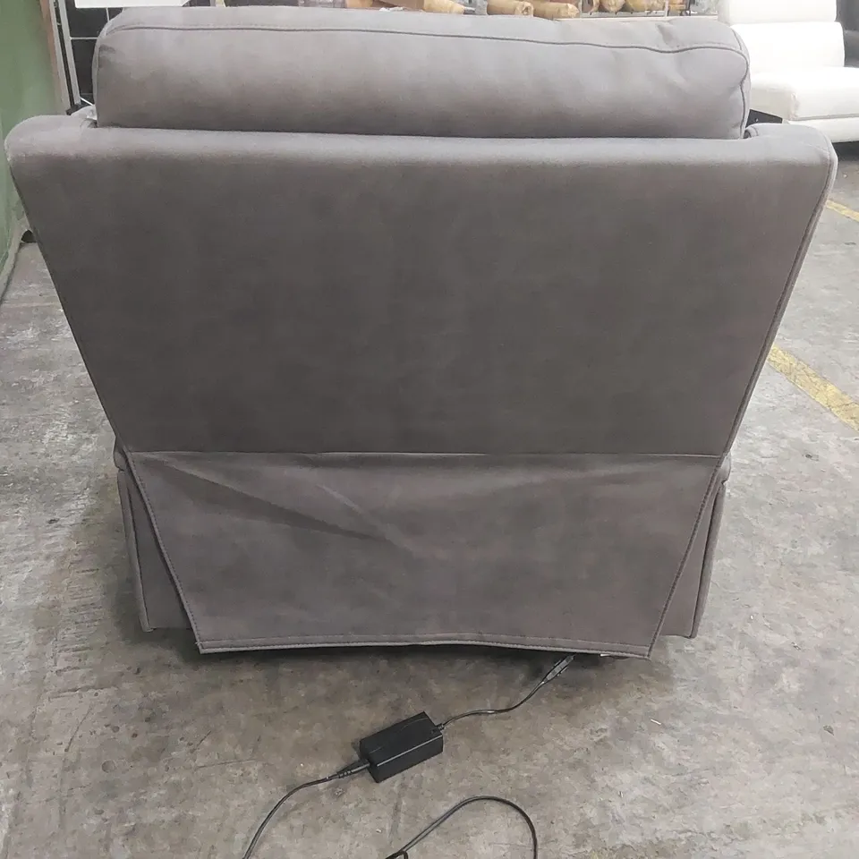 QUALITY DESIGNER FABRIC UPHOLSTERED ELECTRIC RECLINER ARMCHAIR