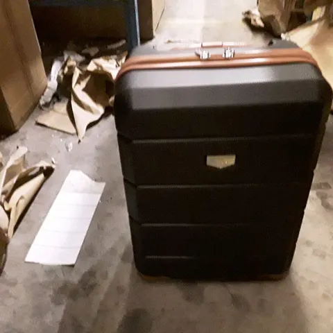 Unboxed keplin lugg small size travel luggage with wheels black colours