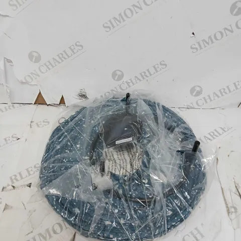 LUXFORM EASTERN TYVEK SOLAR LANTERN WITH STAND BALLOON