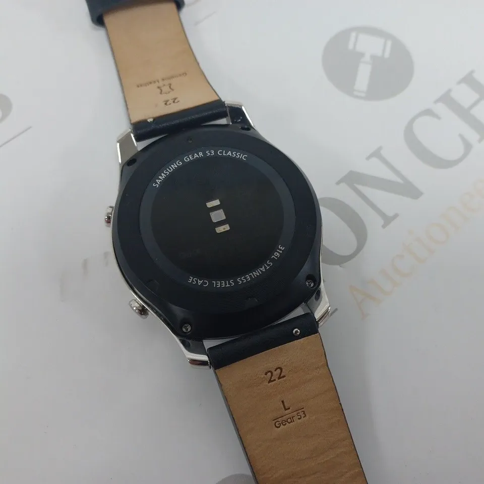 SAMSUNG GEAR S3 CLASSIC SMART WATCH