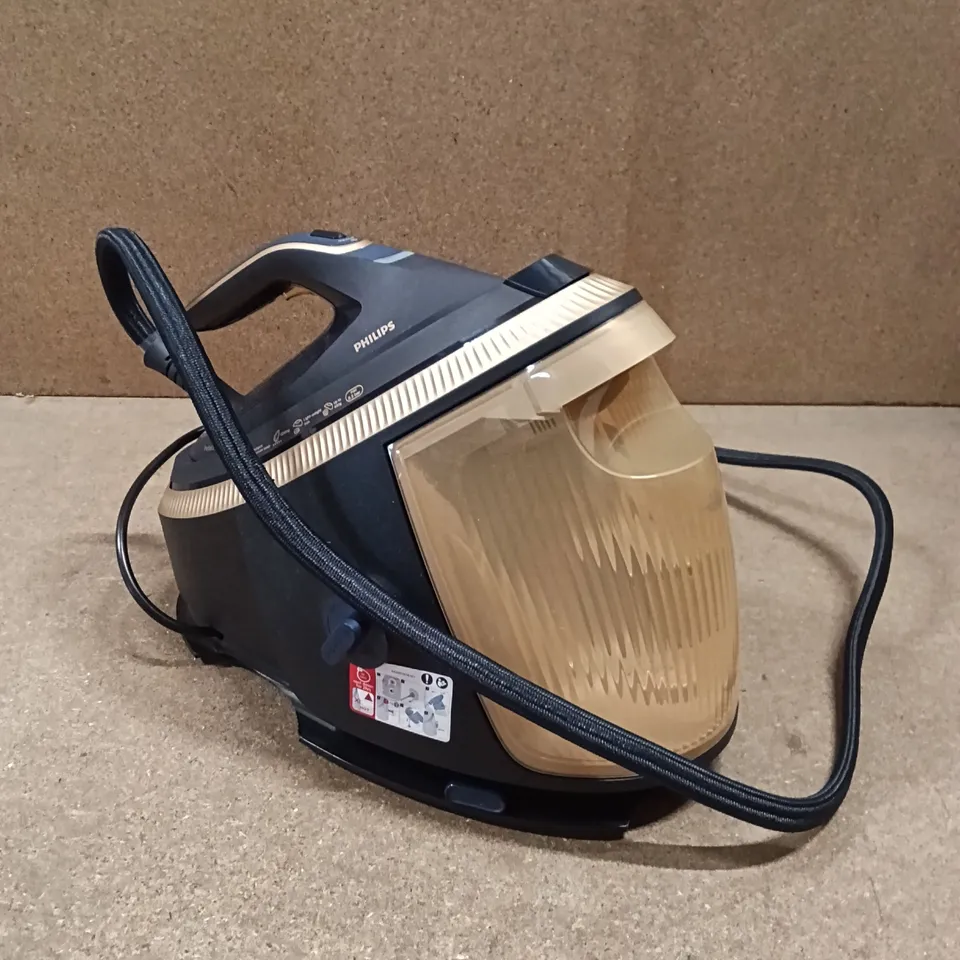 BOXED PHILIPS PERFECTCARE STEAM GENERATOR 7000 SERIES, PSG7300 - NAVY
