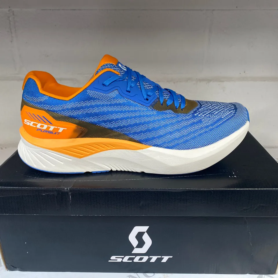 BOXED PAIR OF SCOTT PURSUIT RUNNING SHOES SIZE 9.5